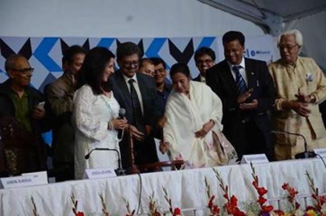 Mamata inaugurates Kolkata International Book Fair